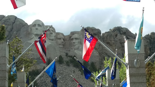 Mount Rushmore walkway