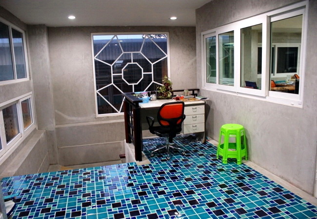 Image 7