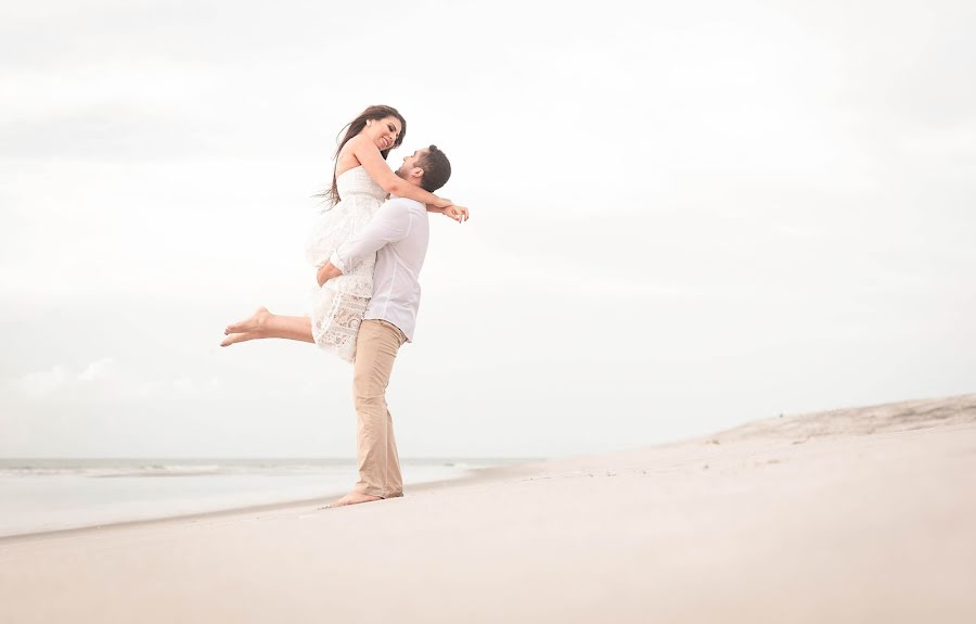 Fotógrafo de casamento Ahmed Saturno (ahmedsaturno). Foto de 18 de junho 2019