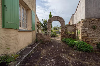 maison à Les Portes-en-Ré (17)