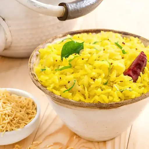 Poha With Sev