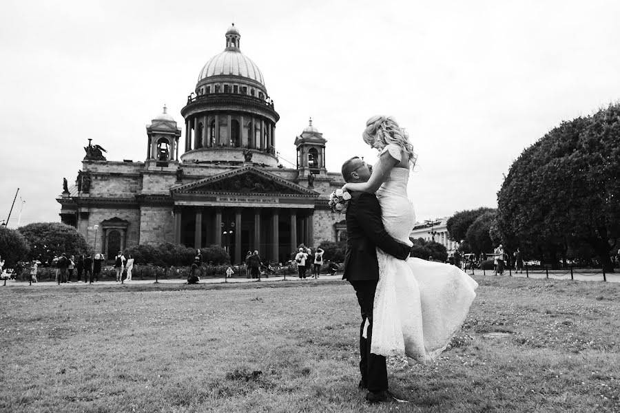 Fotógrafo de bodas Antonina Linova (fottolino). Foto del 3 de septiembre 2019