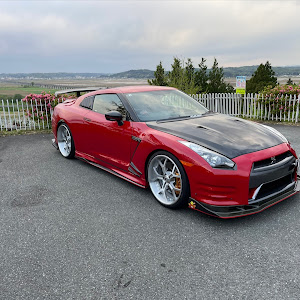 NISSAN GT-R R35