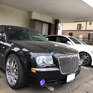 300C LX57