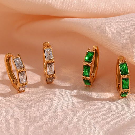 Title 5, Elira Diamond Earrings for women. Sparkling jew...