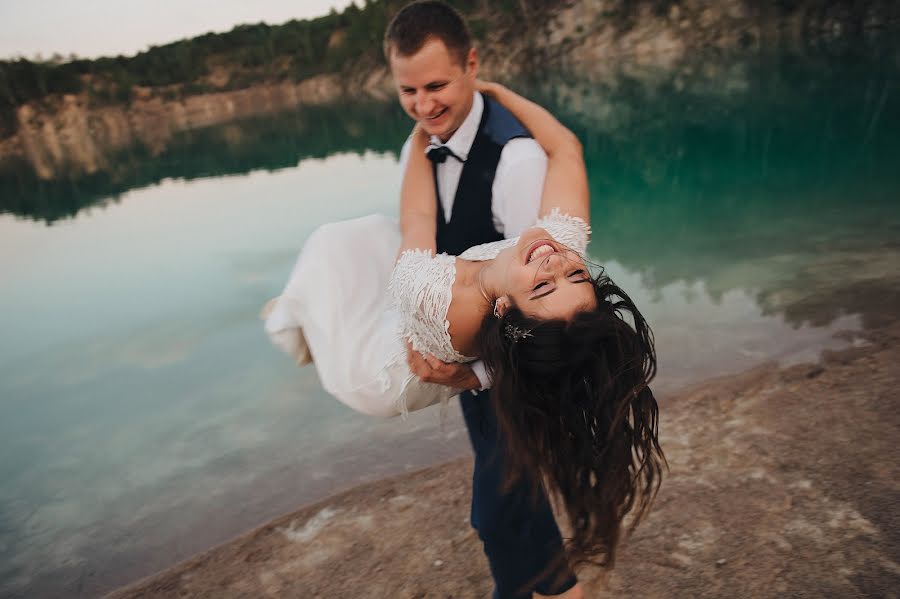 Photographe de mariage Oleksandr Nesterenko (wedfoto). Photo du 5 septembre 2021