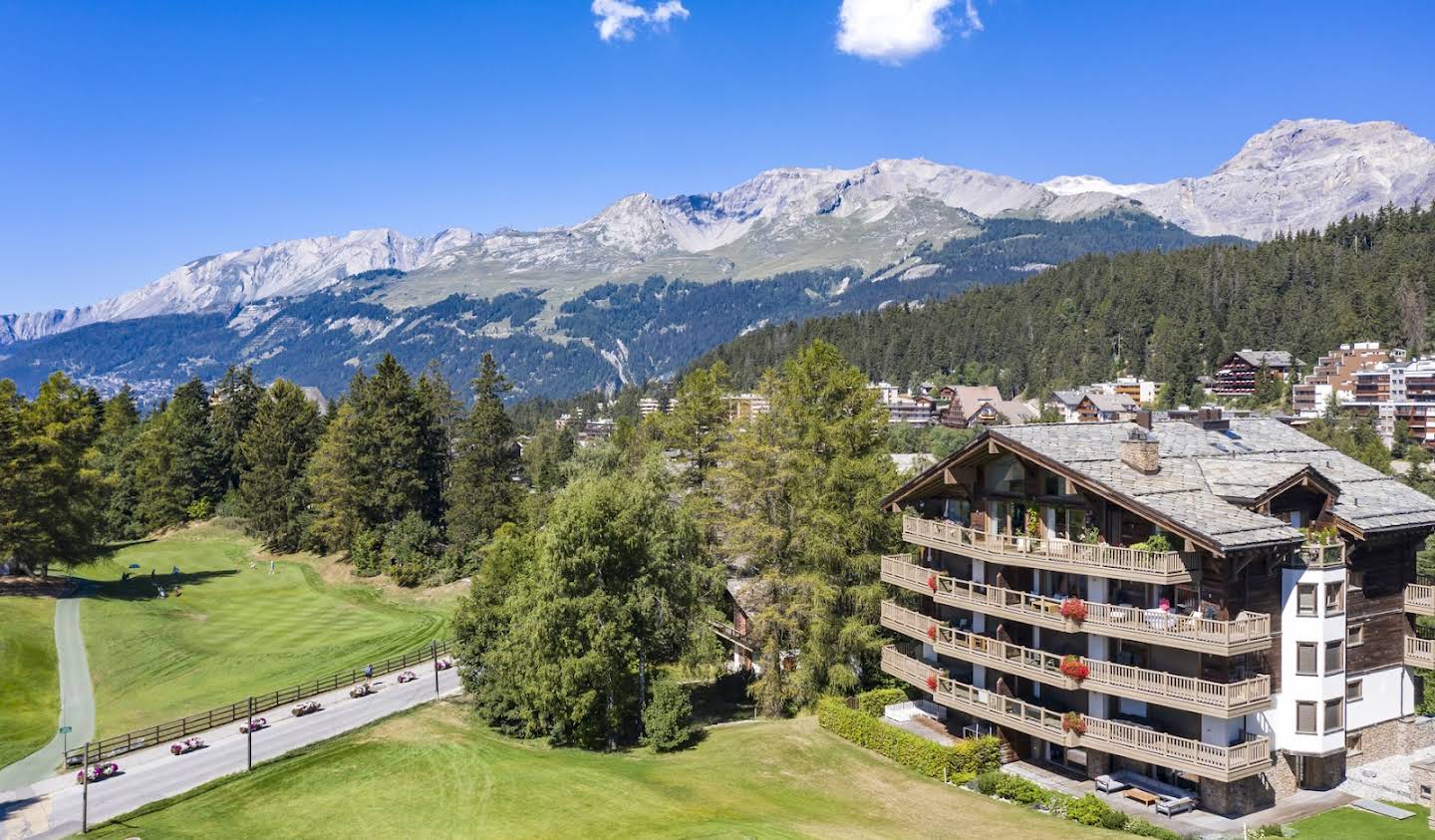 Apartment with terrace Crans-Montana