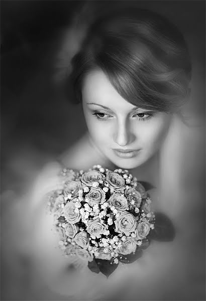 Wedding photographer Natalya Tikhonova (martiya). Photo of 13 April 2013