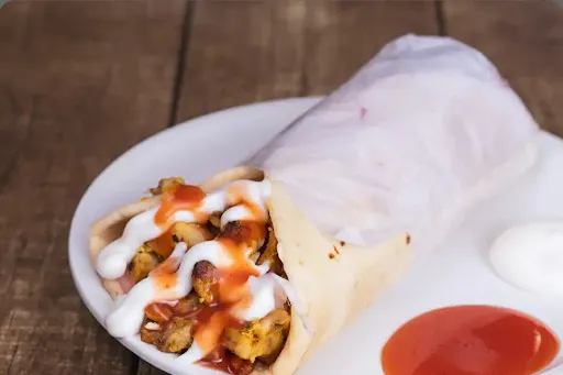 Extra Chicken Kuboos Shawarma