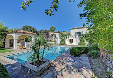 Maison avec piscine et terrasse 6