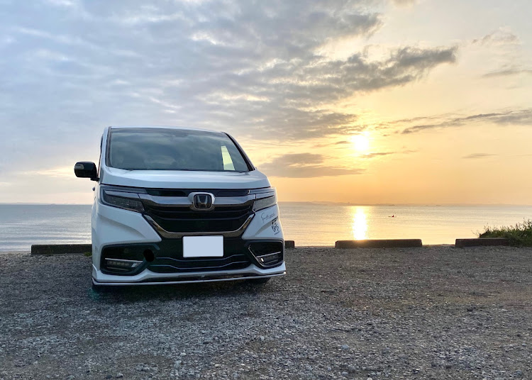 ステップワゴンのステップワゴンモデューロX・海岸をバックに・釣りドライブに関するカスタム事例の投稿画像3枚目