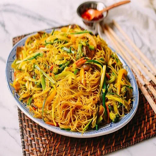 Singapore Noodles Chicken