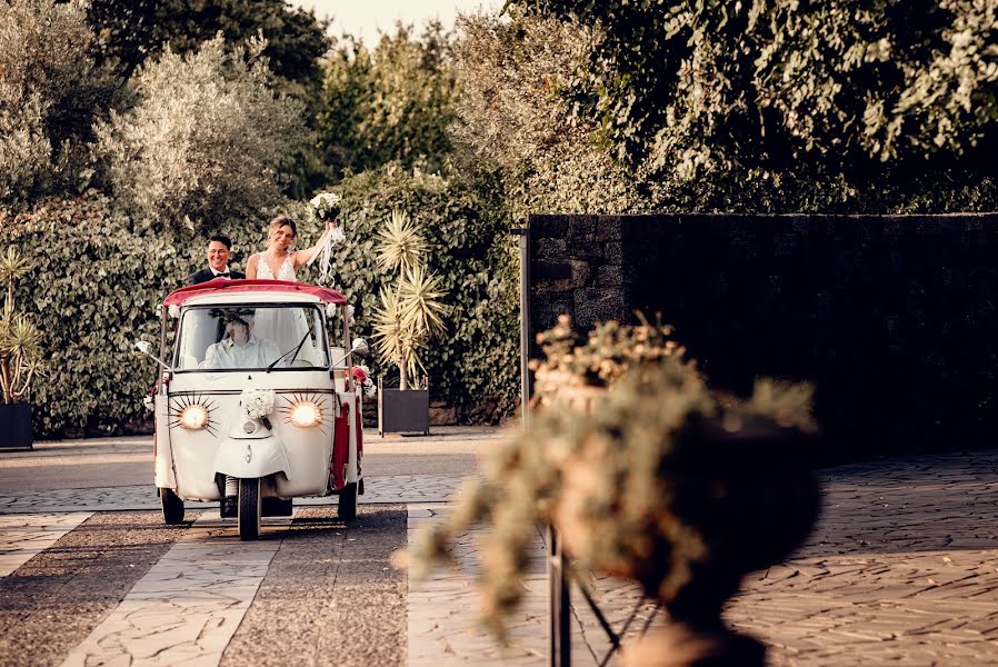 Fotografo di matrimoni Dino Sidoti (dinosidoti). Foto del 15 agosto 2021