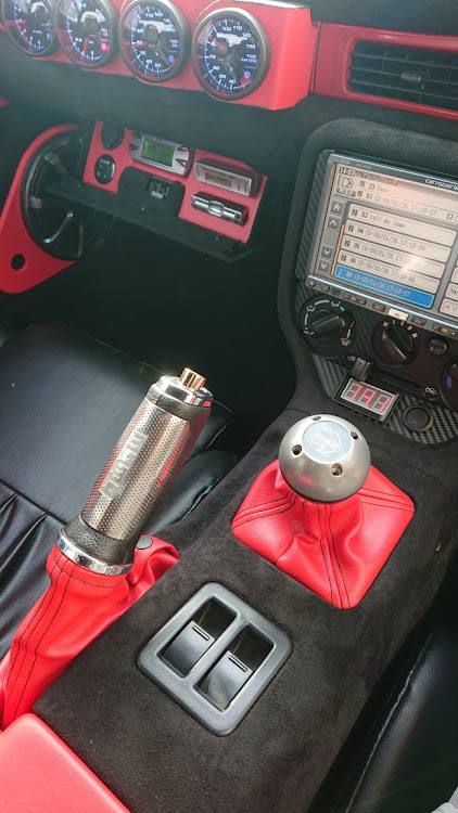 カプチーノのシフトノブ・DIY・シンプルカスタム・前置きインタークーラー・レストアチーノに関するカスタム事例の投稿画像1枚目
