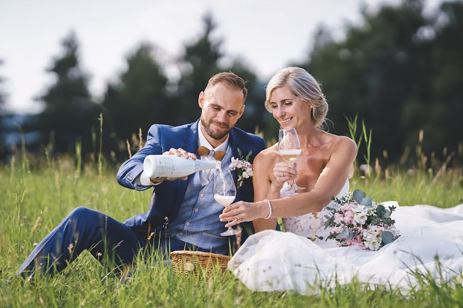 Fotograful de nuntă Patrik Sikel (sikel). Fotografia din 12 aprilie 2022