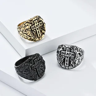 Title 5, Bague rétro en acier titane Arbre de Vie. Un sy...