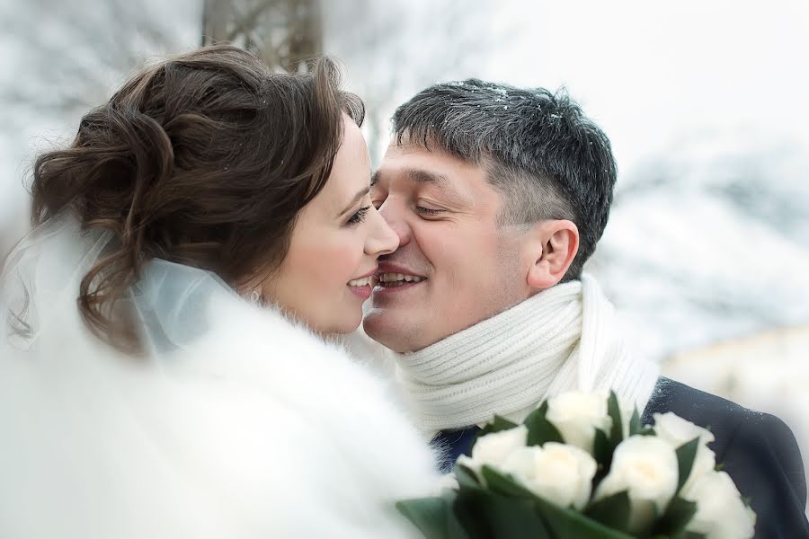 Wedding photographer Aleksandr Myasnikov (alec111111). Photo of 16 May 2014