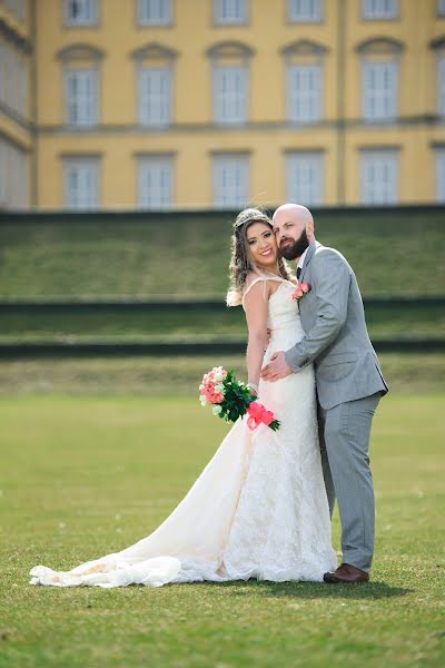 Fotógrafo de bodas Taya Moon (tayamoon). Foto del 21 de abril 2018