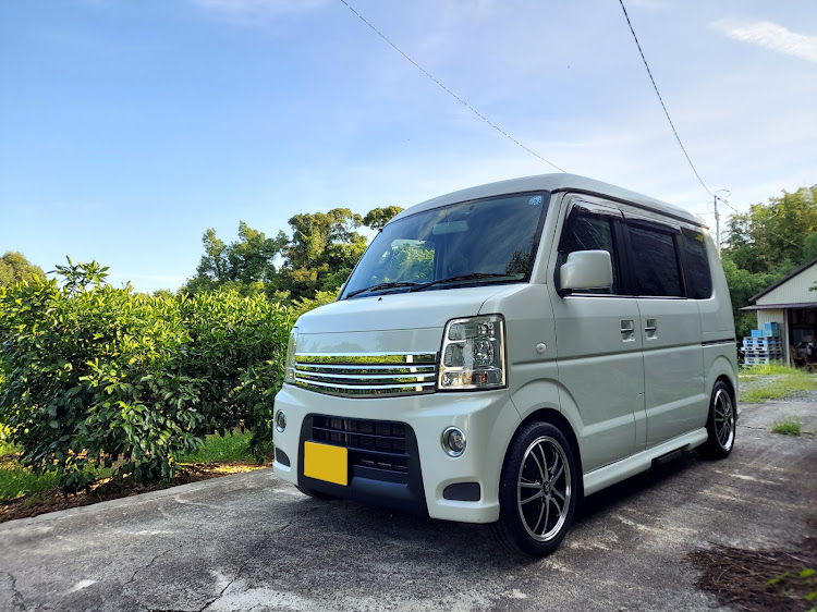 エブリイワゴンのDIY・自家塗装・梅雨入り・遊び車・コーティングに関するカスタム事例の投稿画像1枚目