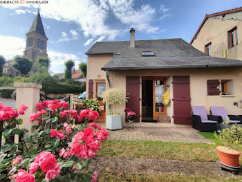 maison à Saint-Honoré-les-Bains (58)