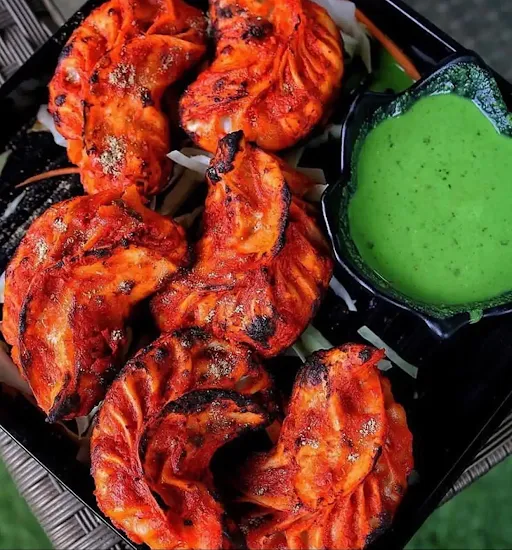 Tandoori Chicken Momos [4 Pieces]