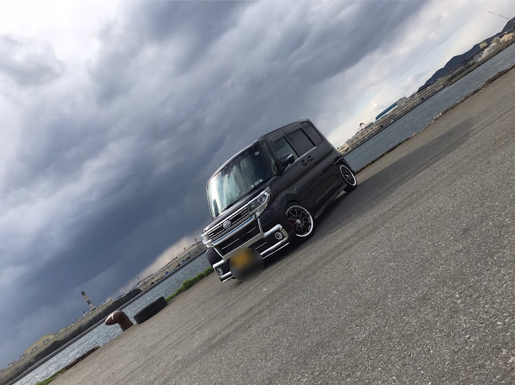 タントカスタムの16インチ・YOKOHAMAタイヤ・ブリジストン・タイヤ感想・165/50R16に関するカスタム事例の投稿画像1枚目
