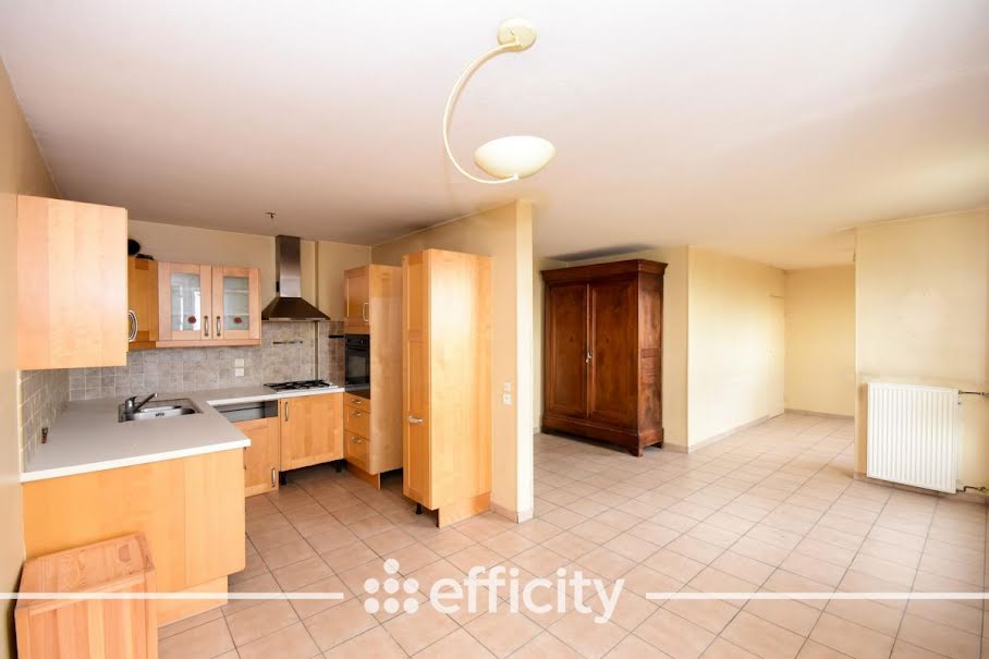 Vente appartement 3 pièces 74 m² à Lyon 8ème (69008), 179 900 €