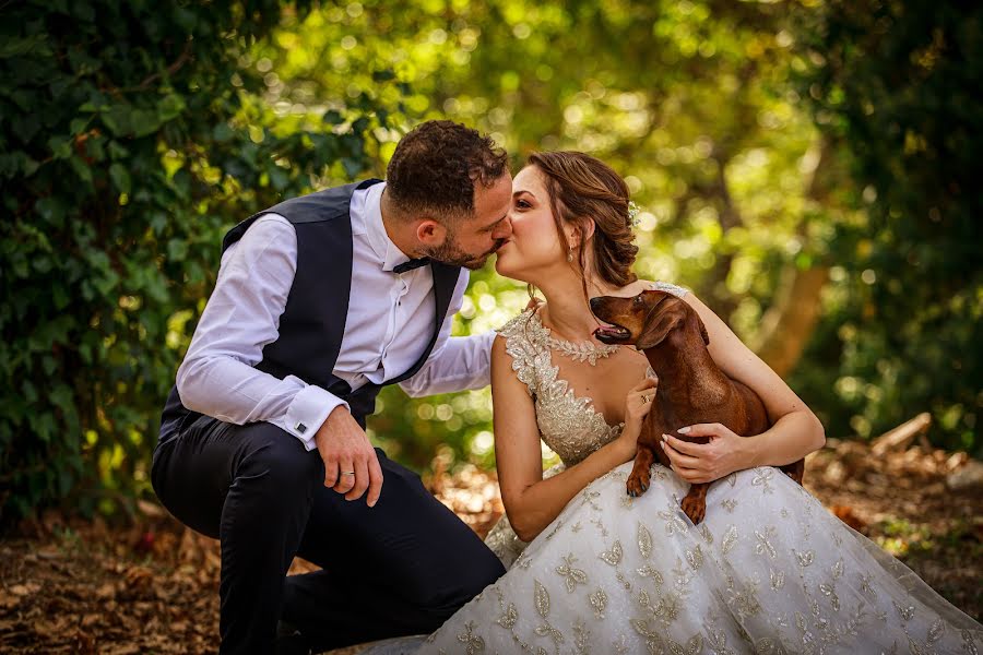 Fotógrafo de casamento Giorgos Begas (georgebegas). Foto de 14 de dezembro 2021