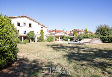 House with pool and terrace 2