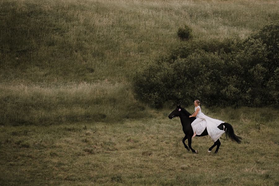 Bröllopsfotograf Maria Kiraly (kiraly). Foto av 29 oktober 2019