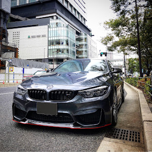 M4 クーペ