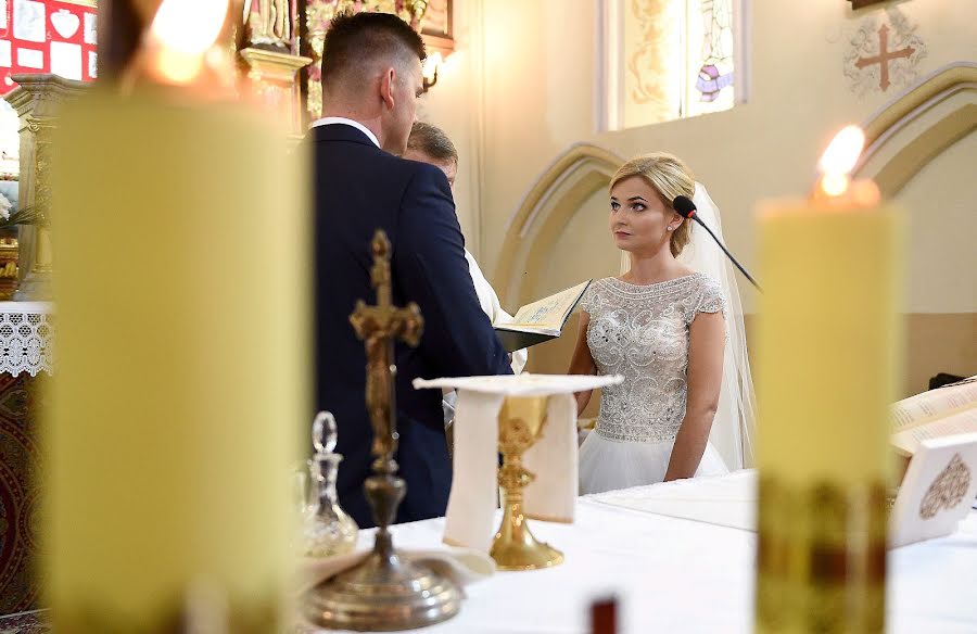 Fotógrafo de casamento Darek Majewski (majew). Foto de 6 de novembro 2018