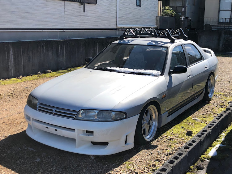 スカイラインのスカイライン・R33スカイライン・R33セダンの部・グリル大百科・ハセミグリルに関するカスタム事例の投稿画像3枚目
