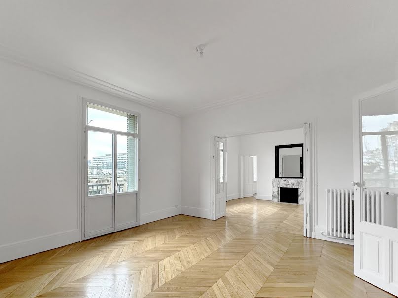 Location  appartement 5 pièces 140.62 m² à Paris 12ème (75012), 3 829 €