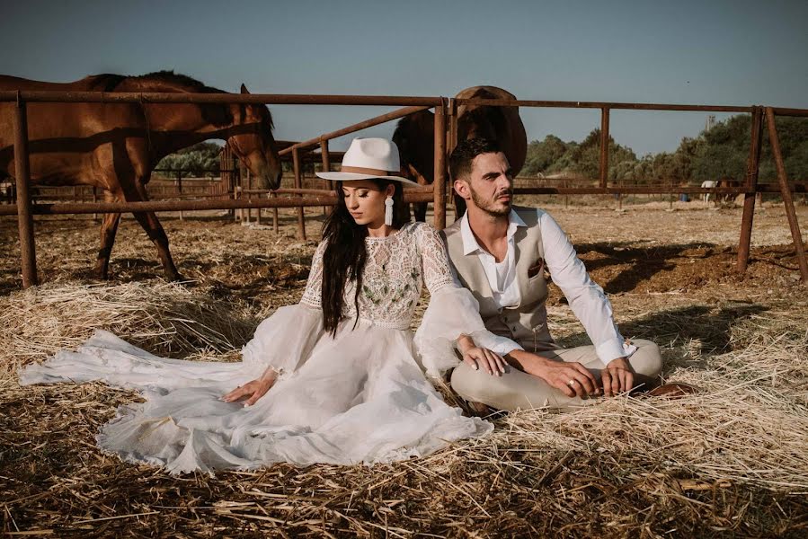 Fotógrafo de casamento Demetris Kasialos (demetriskasialos). Foto de 9 de agosto 2019