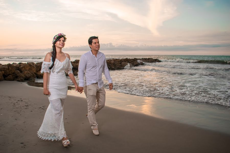 Wedding photographer Juancamilo Montoya Tascon (camilomph). Photo of 6 December 2019