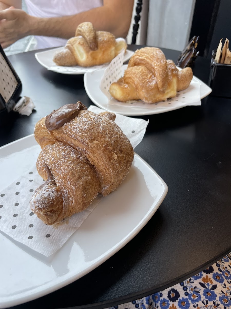Gluten-Free Croissants at Leopoldo Cafebar - Senza Glutine