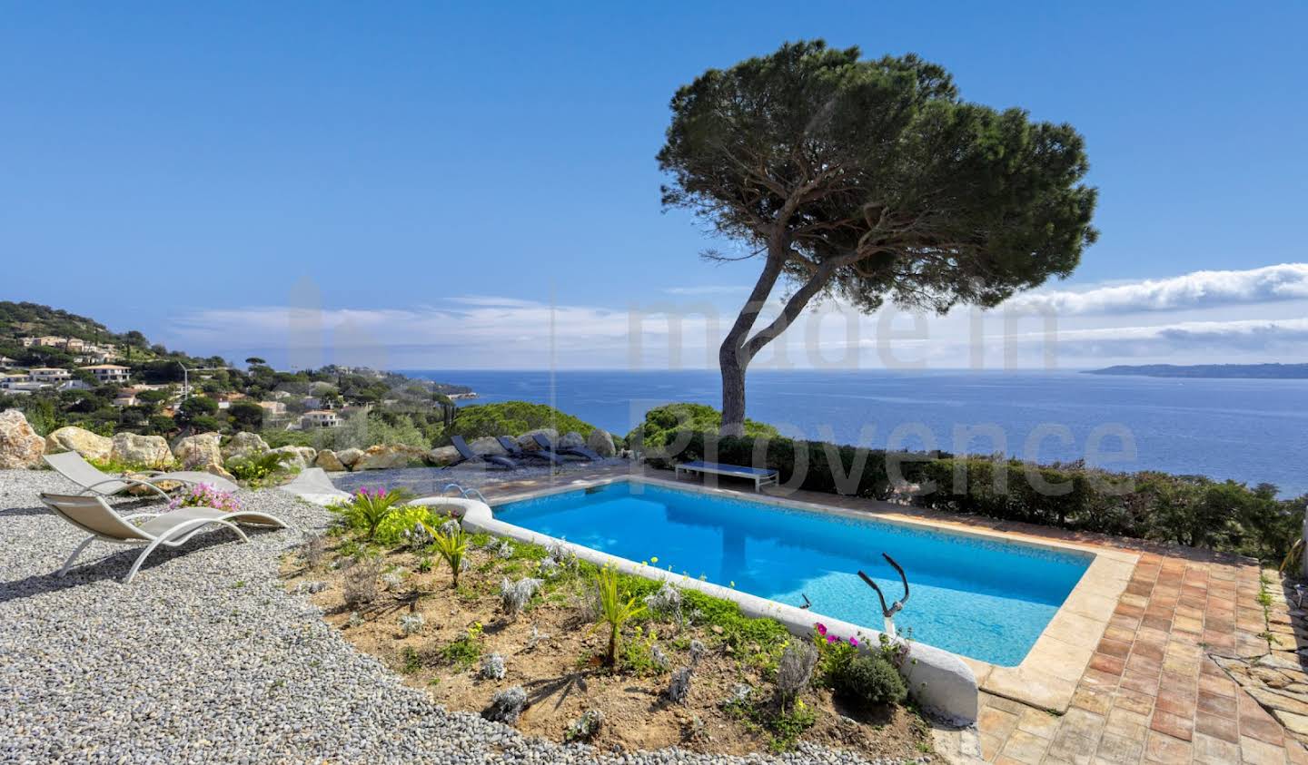 Villa avec piscine et terrasse Sainte-Maxime