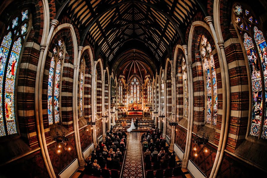 Fotógrafo de casamento Hollie Mateer (mandghollie). Foto de 3 de junho 2020