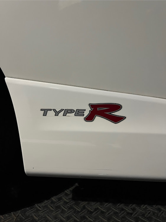 シビックタイプRの納車・納車されました・増車に関するカスタム事例の投稿画像4枚目