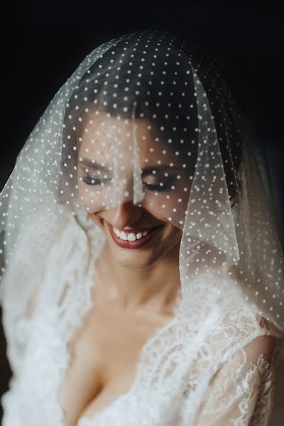 Wedding photographer Elena Shvayko (magicphotoby). Photo of 18 December 2020