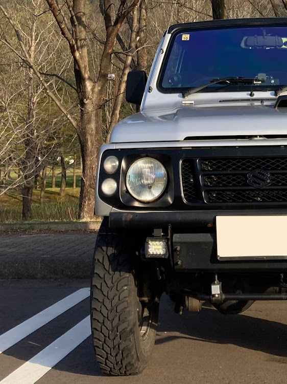ジムニーの愛車の半顔が見たいに関するカスタム事例の投稿画像1枚目
