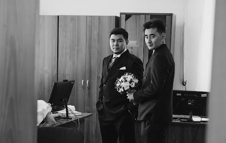 結婚式の写真家Ruslan Niyazov (niyazov)。1月10日の写真