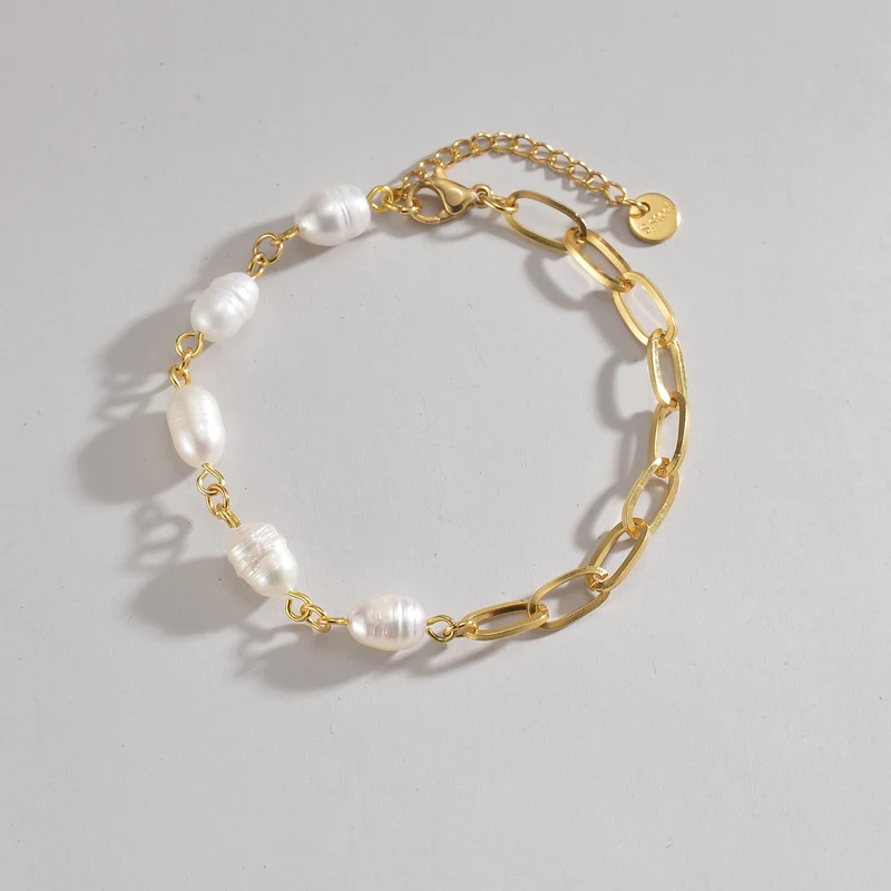 Bracelet femme or 14K avec design spécial perles et couture, de haute qualité, pour un style raffiné et unique.