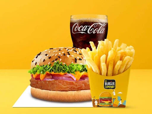 Crunchy Paneer Burger With Salted Fries And Pepsi [250 Ml]