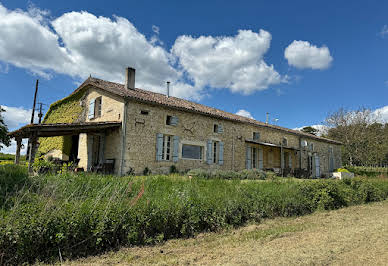 Maison avec piscine 3