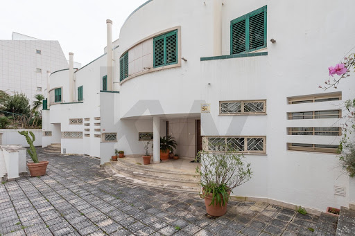 Maison avec jardin et terrasse 4
