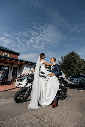 Fotógrafo de casamento Andrey Karachevcev (andrkemr). Foto de 5 de novembro 2020