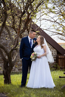 Fotografo di matrimoni Szandra Nagy-Fábián (nagyfszandra). Foto del 21 aprile 2022