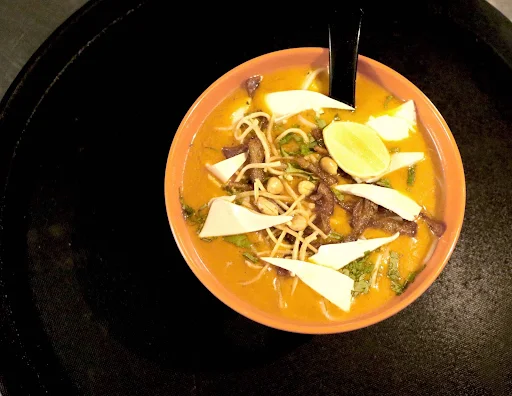 Chicken Khao Suey